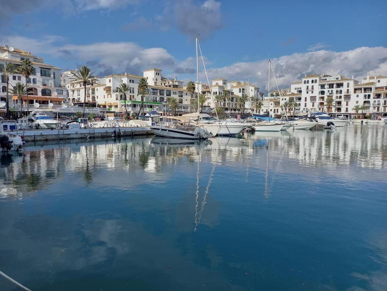 Puerto De La Duquesa Minimum 3 Nuits Apartment Manilva Ngoại thất bức ảnh