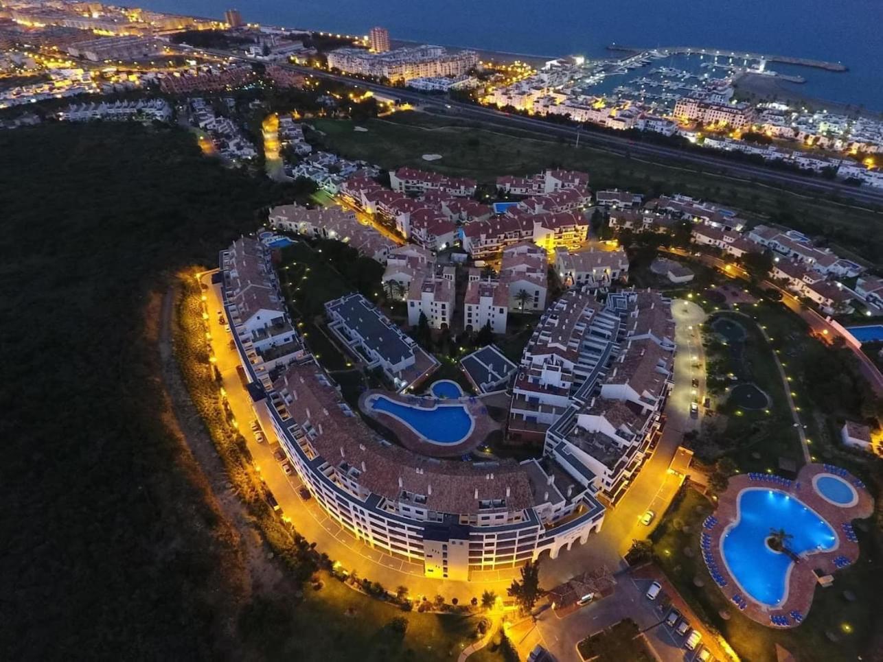 Puerto De La Duquesa Minimum 3 Nuits Apartment Manilva Ngoại thất bức ảnh